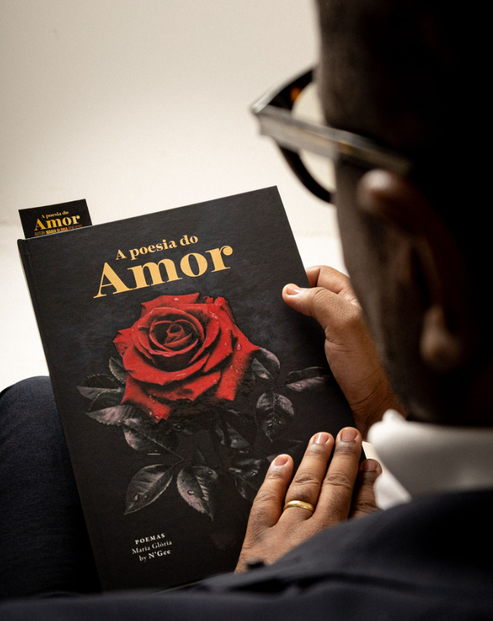 Capa de A Poesia do Amor nas mãos de N'Kiniani Rangel